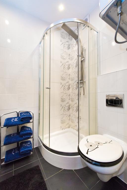 Gdanskie Apartamenty - Apartament Targ Rybny Z Widokiem Na Motlawe Zimmer foto